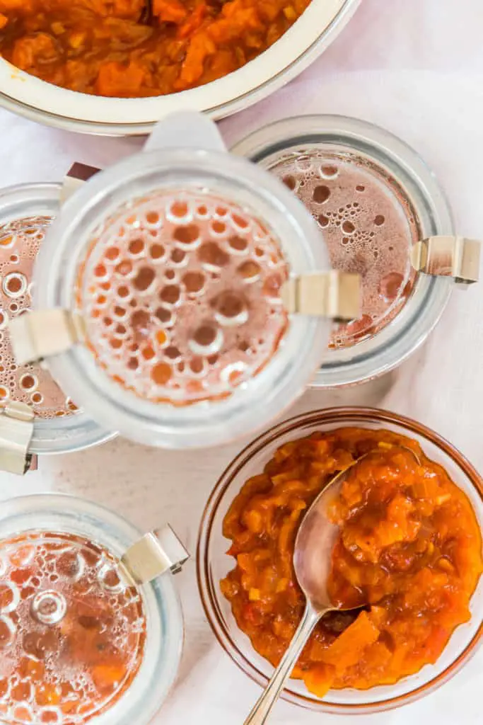 Zwiebel-Paprika-Relish