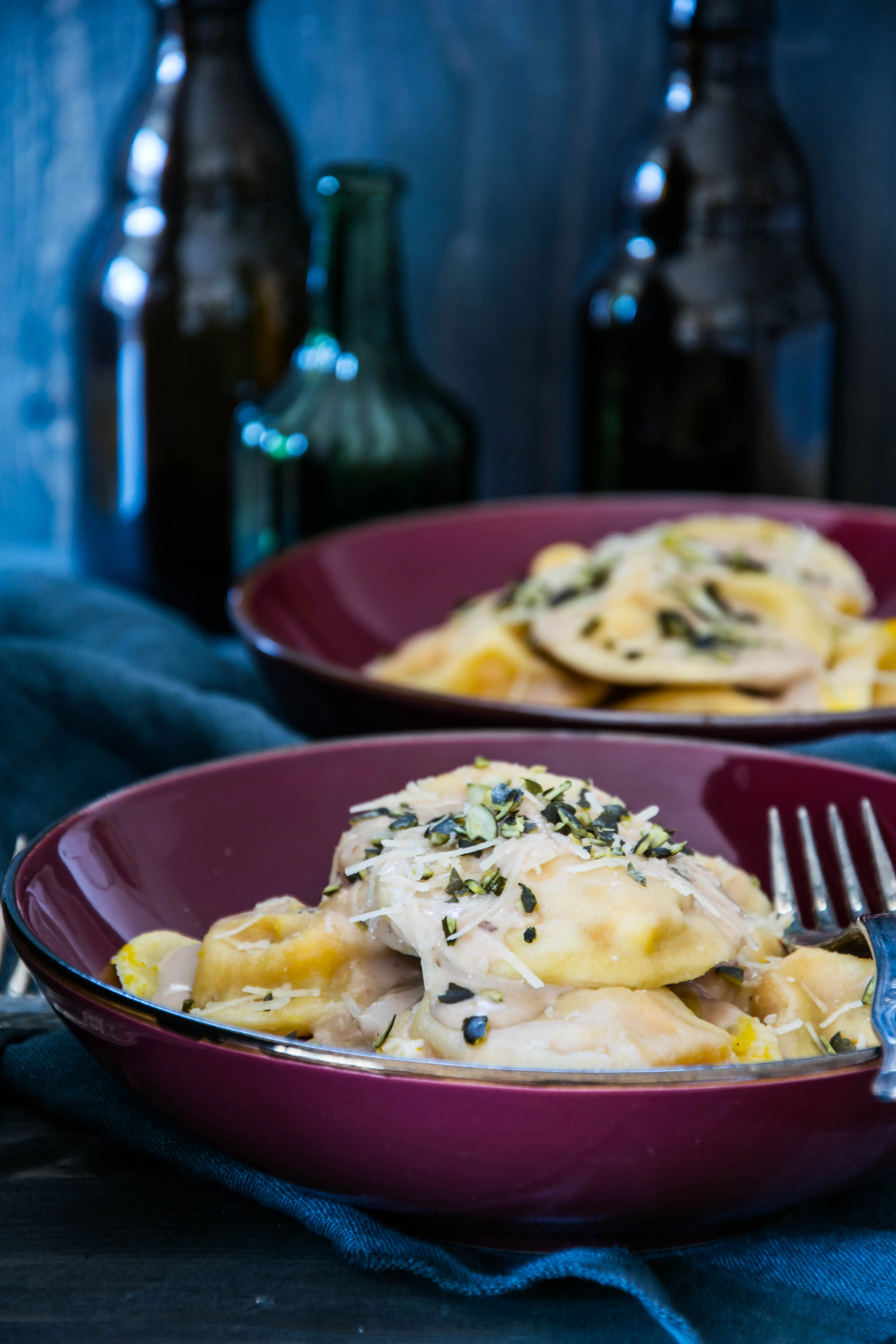 Kürbis-Ravioli mit Maroni-Parmesansauce - Oats and Crumbs