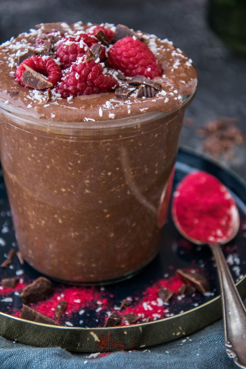 Brownie Overnight Protein Oats