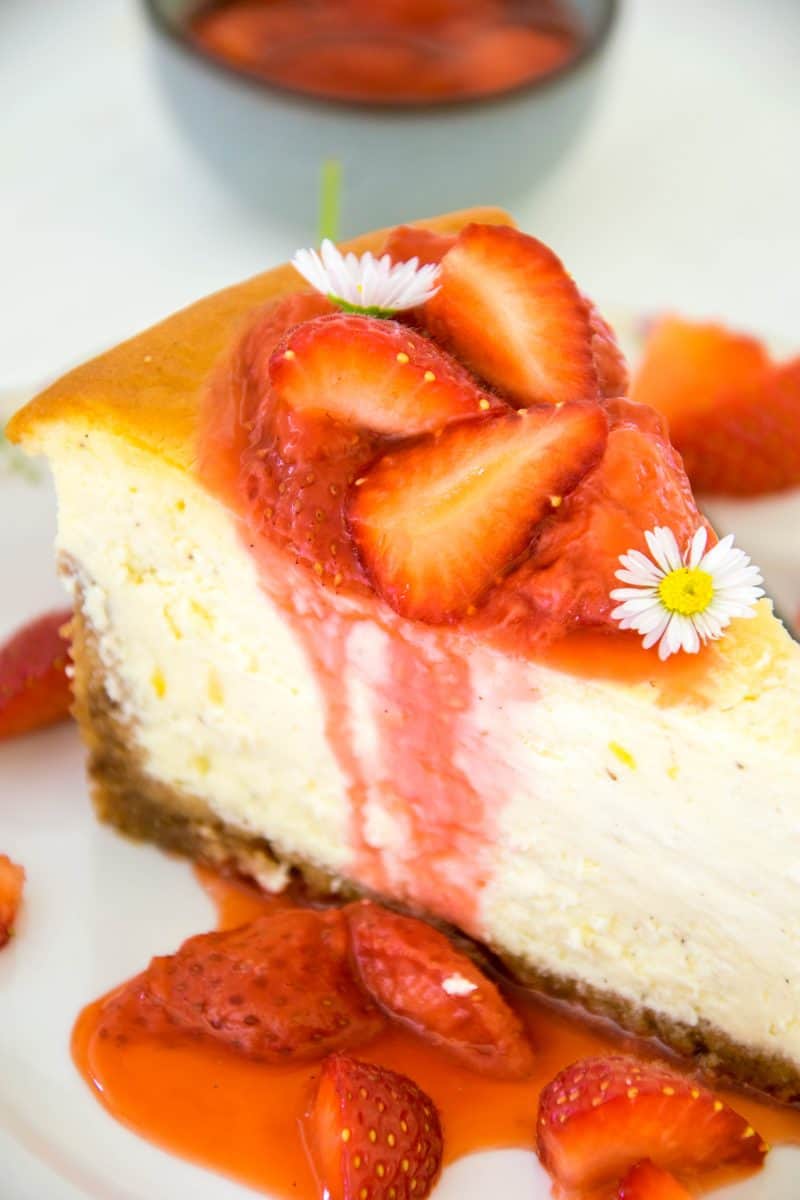 Cheesecake mit Erdbeerkompott | Oats and Crumbs