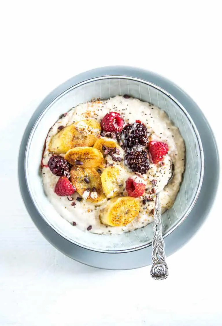 Zimt-Porridge mit karamellisierter
