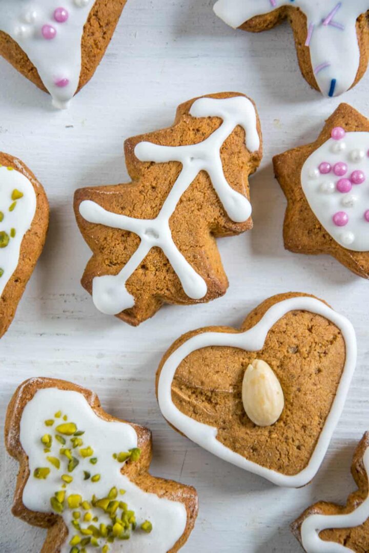 Honiglebkuchen | Oats and Crumbs