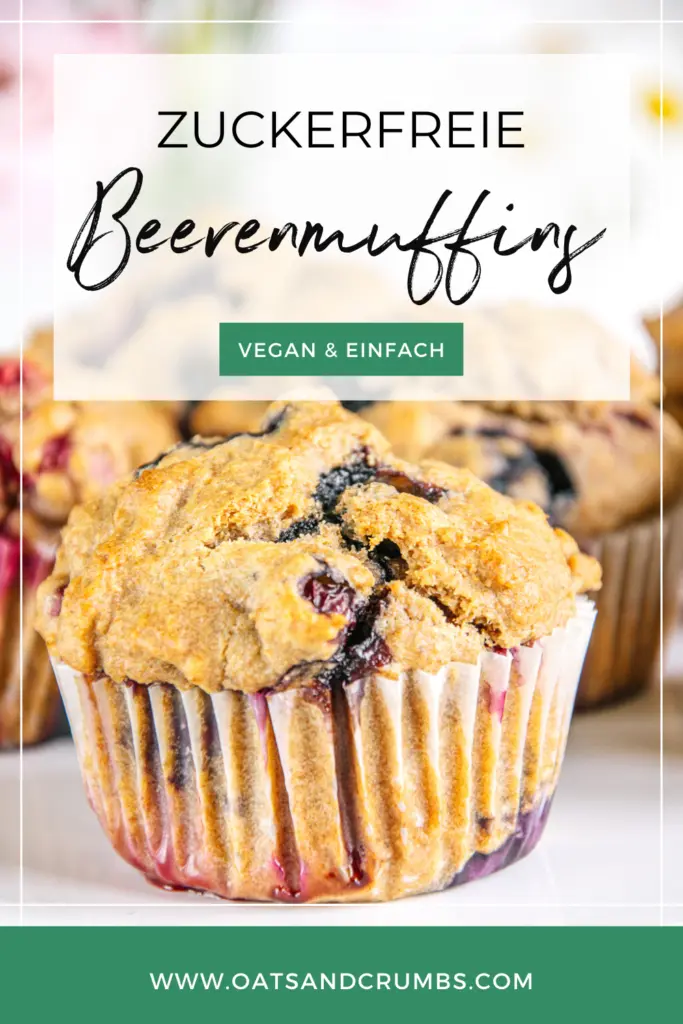 Pinterest-Grafik für vegane zuckerfreie Beerenmuffins
