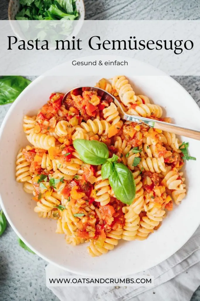 Gesunde Pasta mit Gemüsesugo