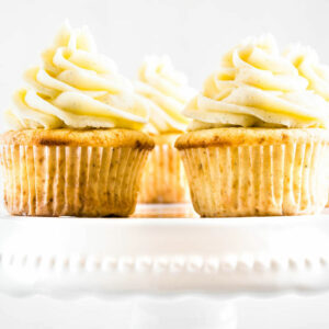 Vanille-Cupcakes mit Frosting