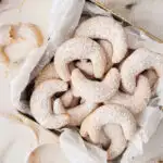 Einfache vegane Vanillekipferl