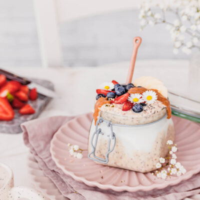 Köstliche Overnight Oats ohne Zucker fürs gesunde Frühstück.