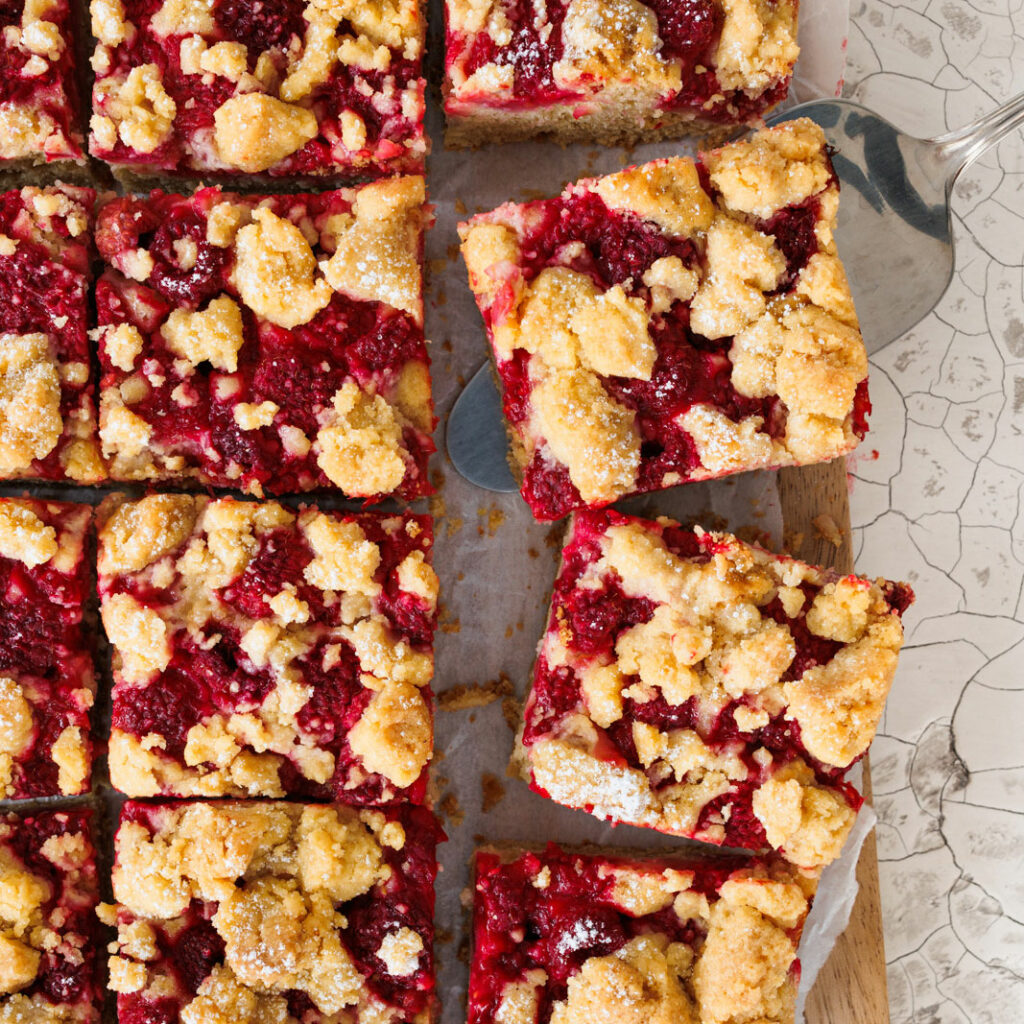 Einfacher Himbeer-Streuselkuchen vom Blech