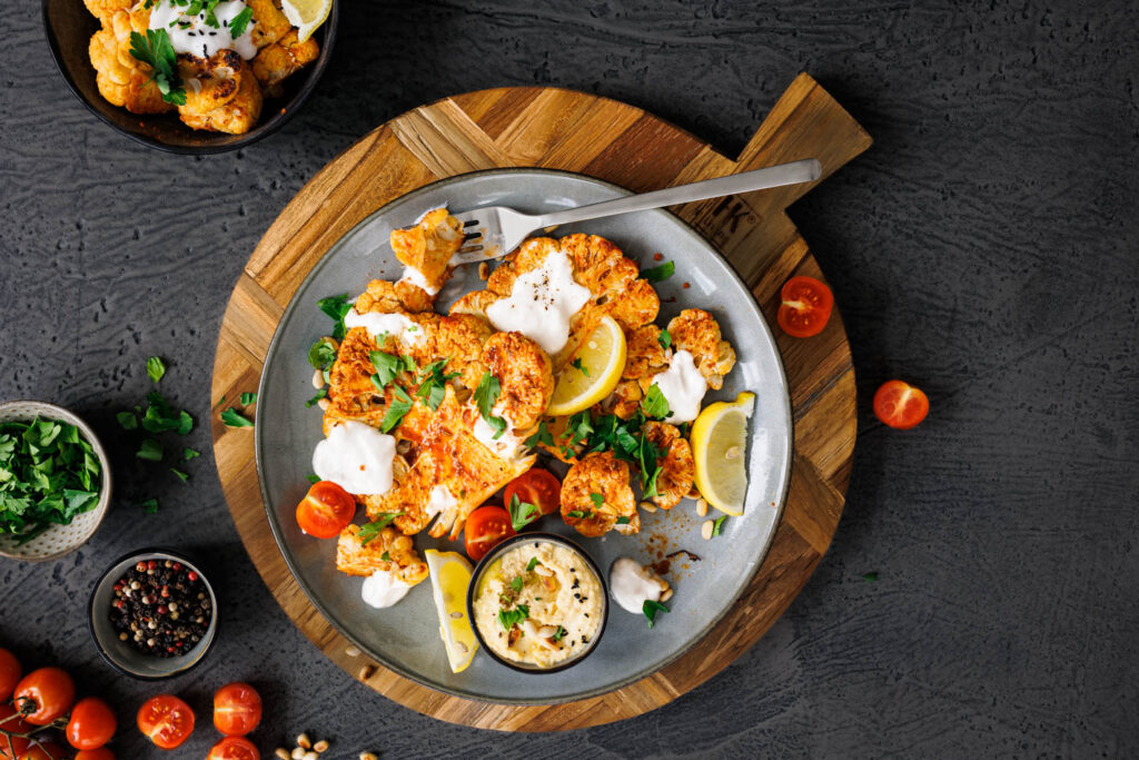 Blumenkohl-Schnitzel aus dem Backofen: vegan und gesund.