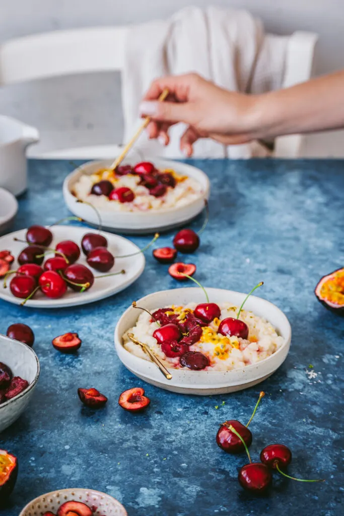 Milchreis gesund zubereiten: vegan und ohne Zucker.