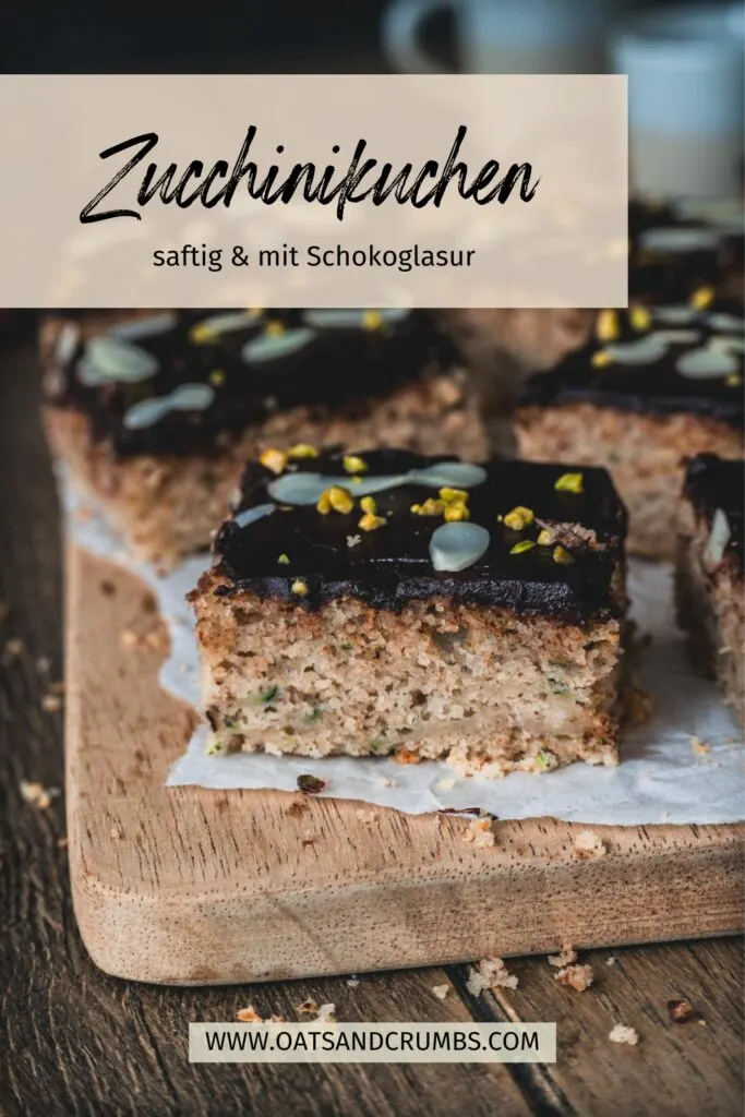 Zucchinikuchen vegan und saftig.