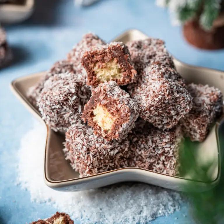 Leckere Rawuzeln mit Biskuit und Kakaoglasur.