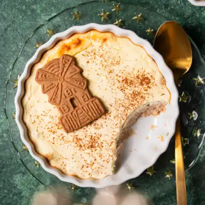 Weihnachtliches Fitness-Frühstück: Spekulatius-Cheesecake Baked Oats.